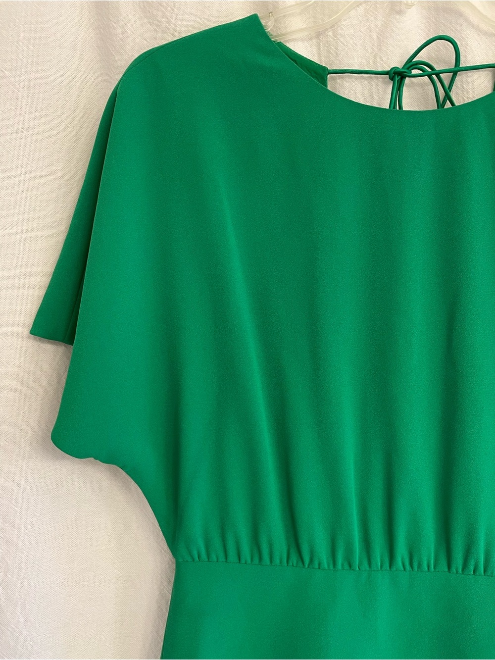 Alice + Olivia “Palmira” Green Tiered Ruffle Mini Dress, size 6 - Picture 2 of 11